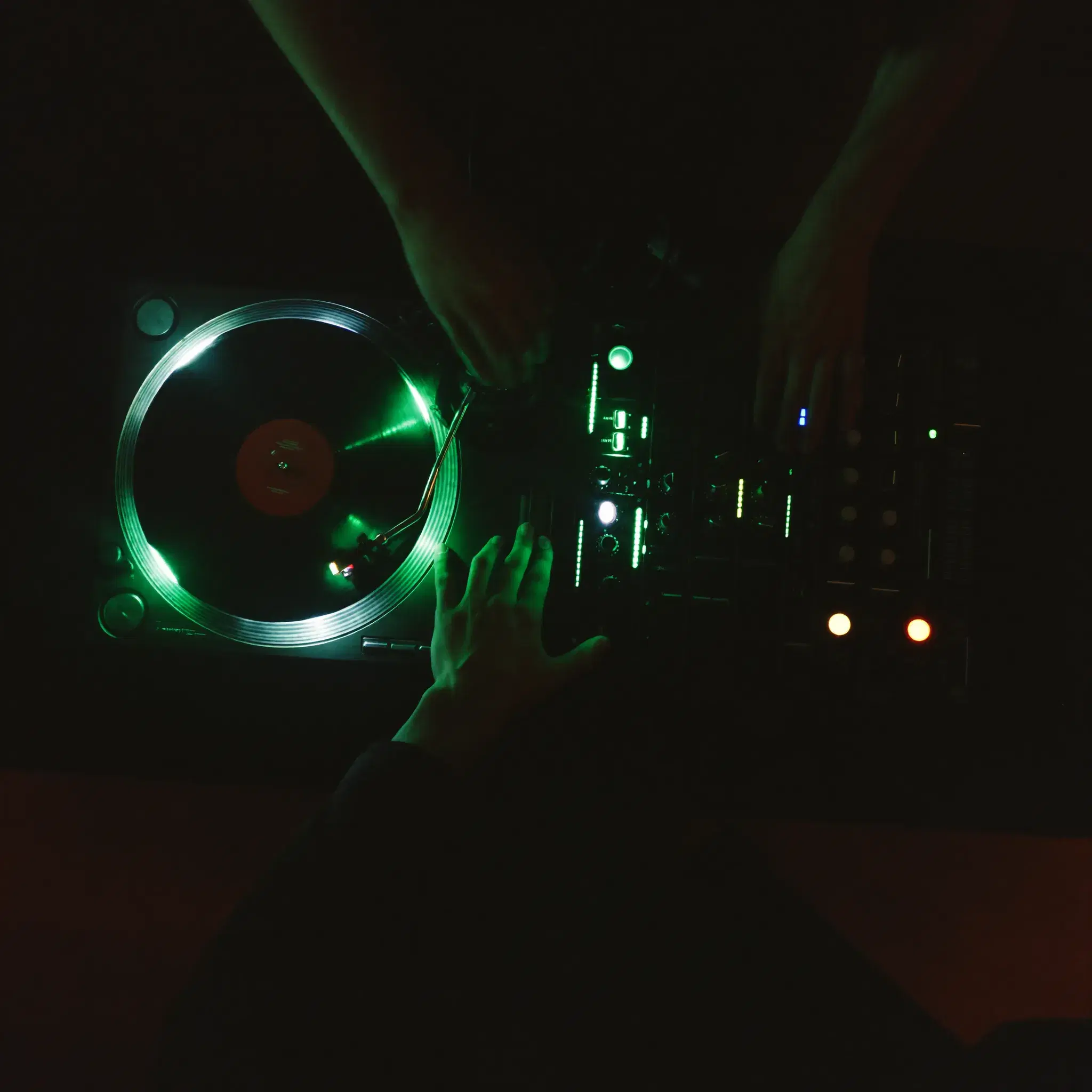 Overhead view of a turntable in the 1331 Recordz production room
